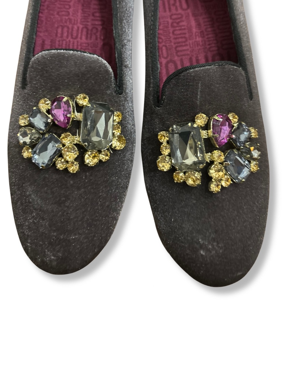 Munro Jeweled Velvet Loafers Flats 7.5N